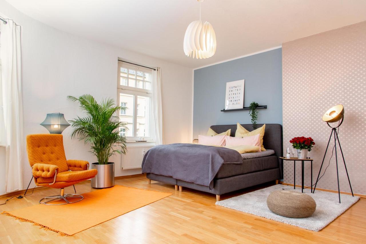 Kassberg Apartment Im Retro-Stil / Netflix & Wifi Chemnitz Buitenkant foto